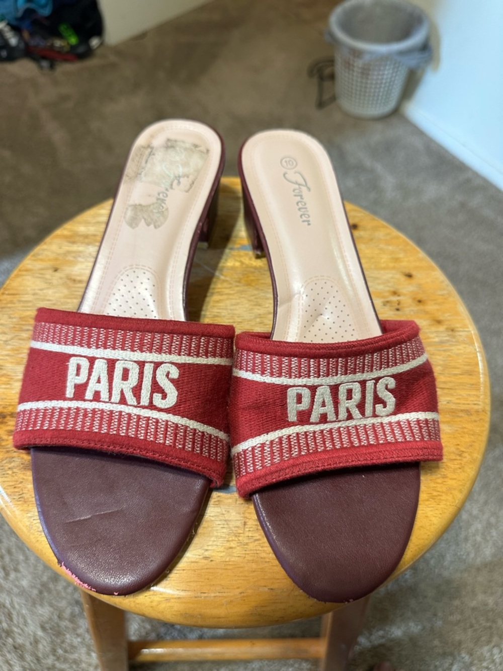 Vintage Forever “triple red Paris” slides size 10